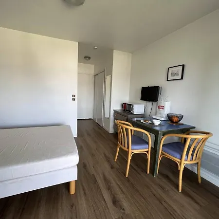 A Cambo-les-bains, Internet, Parking, Animaux Admis - Fr-1-495-98 Cambo-les-Bains