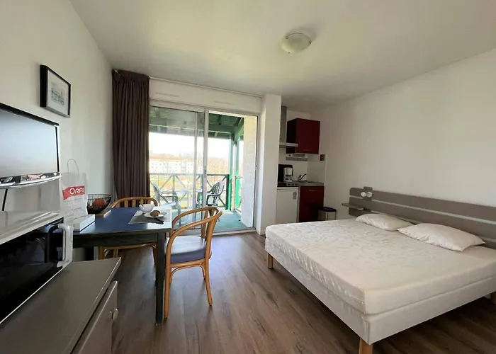 A Cambo-les-bains, Internet, Parking, Animaux Admis - Fr-1-495-98 *